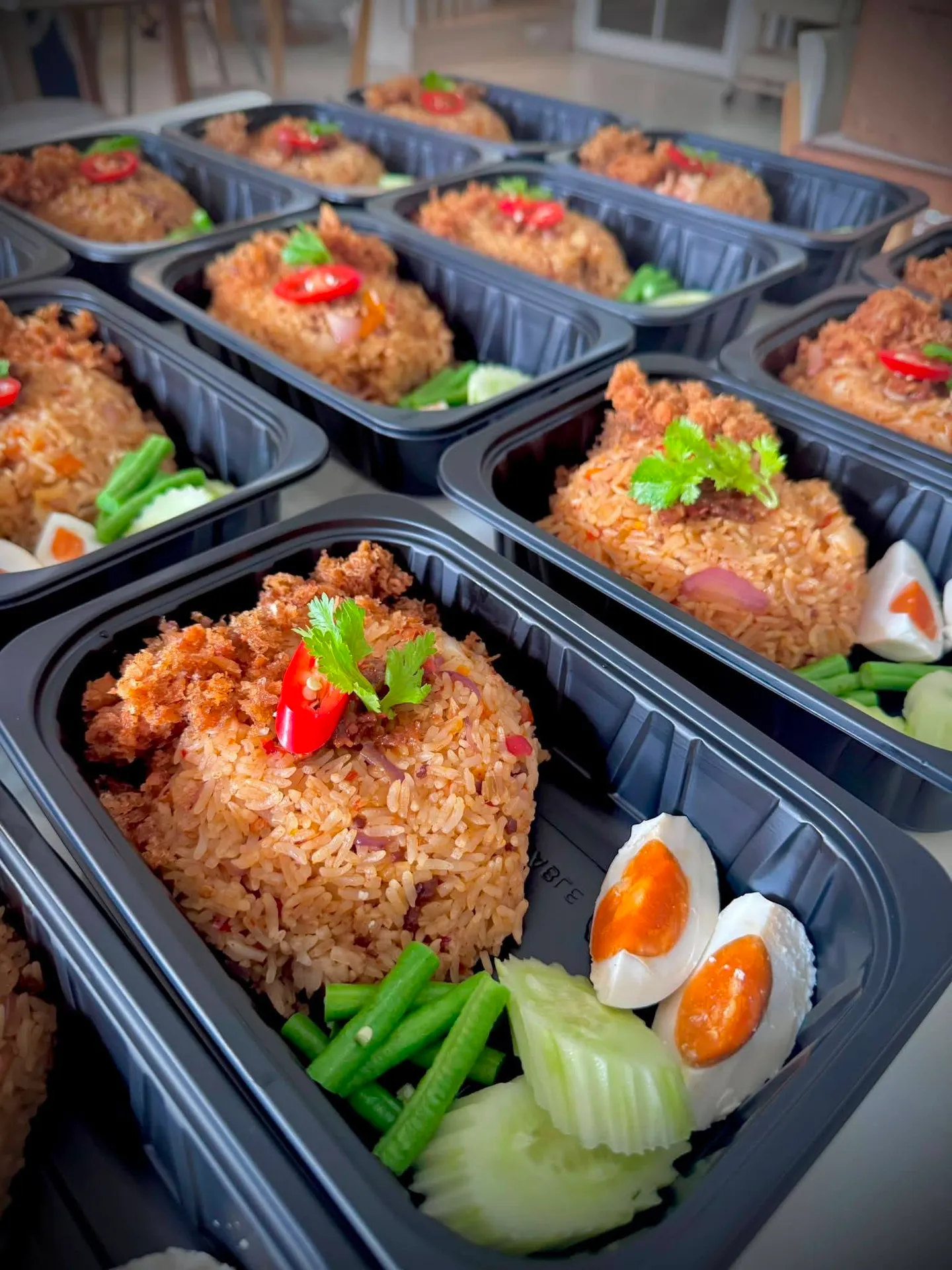 ร้านอาหารตามสั่ง อร่อยๆ มีเดลิเวอรี่บน Grab & LINE MAN ร้านอาหารตามสั่ง อร่อยๆ มีเดลิเวอรี่บน Grab & LINE MAN
